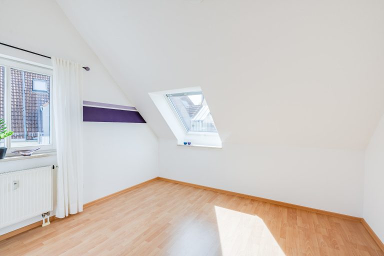 Aigner Immobilien GmbH - Immobilienangebot - 85757 Karlsfeld - Karlsfeld - Dachgeschosswohnung - Lichtdurchflutete Dach-Maisonette mit herrlicher Aussicht ins Grüne