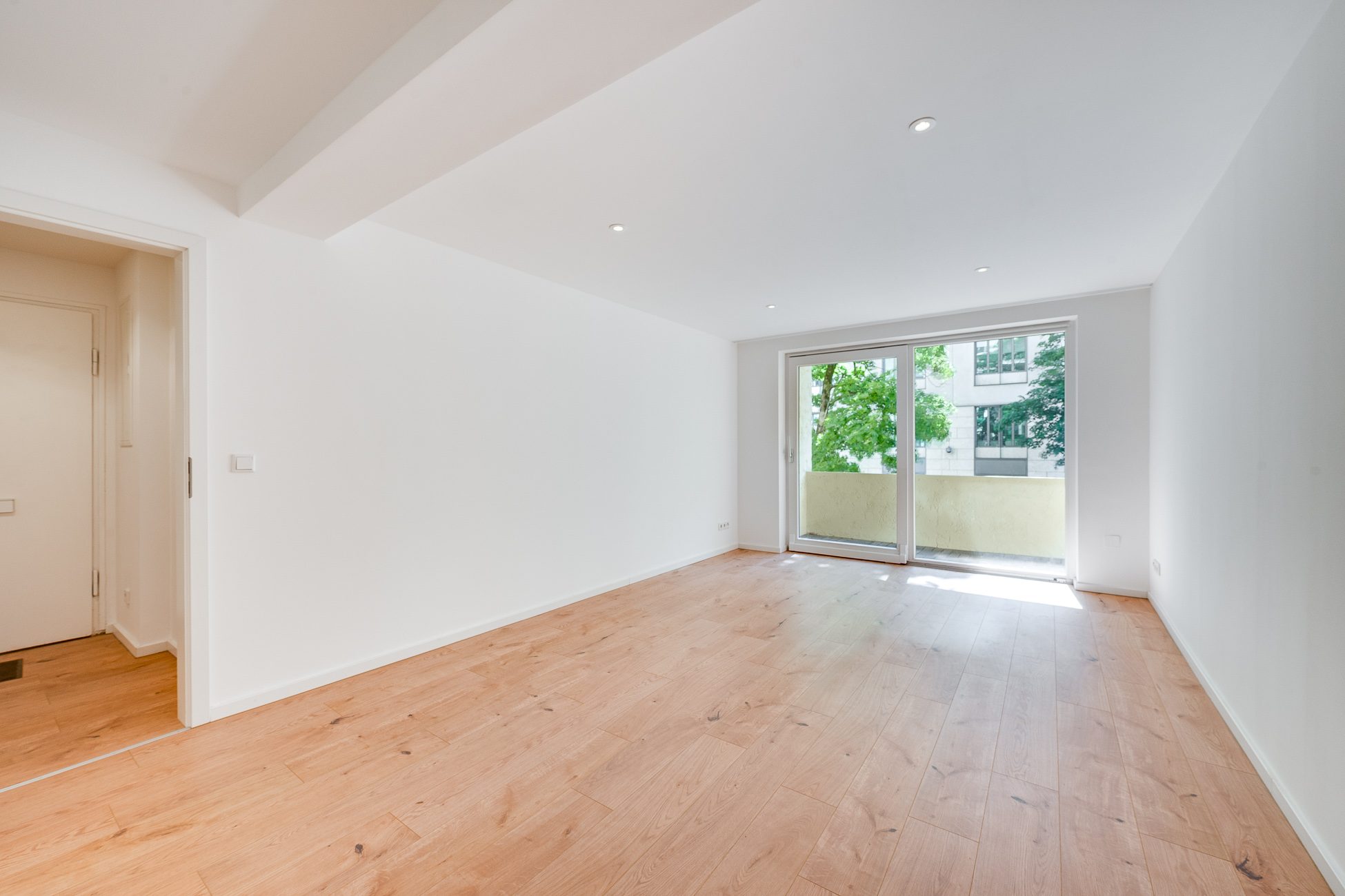 Aigner Immobilien GmbH - Immobilienangebot - 80333 München - Maxvorstadt - Etagenwohnung - Exklusive 2-Zi.-Whg. mit Balkon und Tageslichtbad direkt am Königsplatz