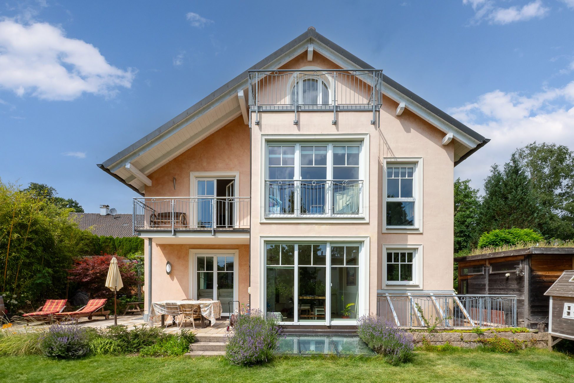 Aigner Immobilien GmbH - Immobilienangebot - 82327 Tutzing - Tutzing - Doppelhaushälfte - Mediterranes Wohnen mit Seeblick - Villenhälfte in Tutzing