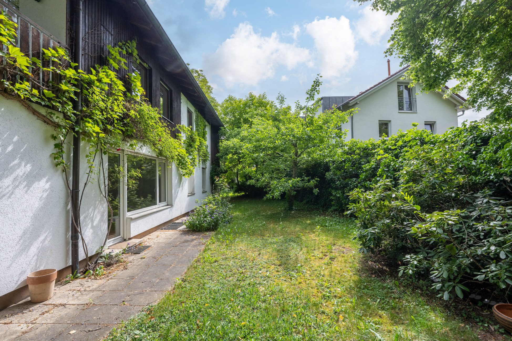 Aigner Immobilien GmbH - Immobilienangebot - 80999 München - Untermenzing - Häuser - Ihr Rückzugsort im Grünen: Freistehendes Haus auf traumhaftem 834 m² Grundstück