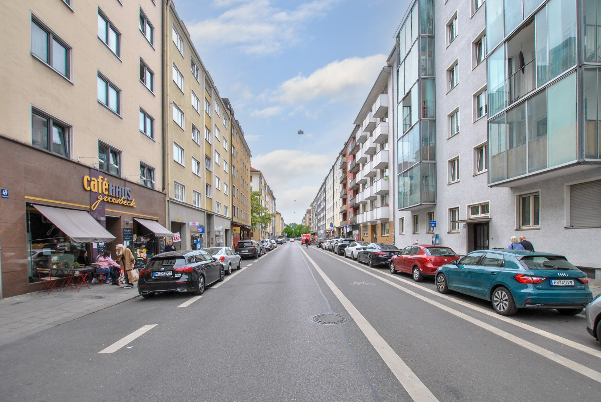 Aigner Immobilien GmbH - Immobilienangebot - 80333 München - Maxvorstadt - Etagenwohnung - Mit Kündigungsausschluss vermietet: 5-Zimmer-Wohnung mit zwei Balkonen in Top-Lage