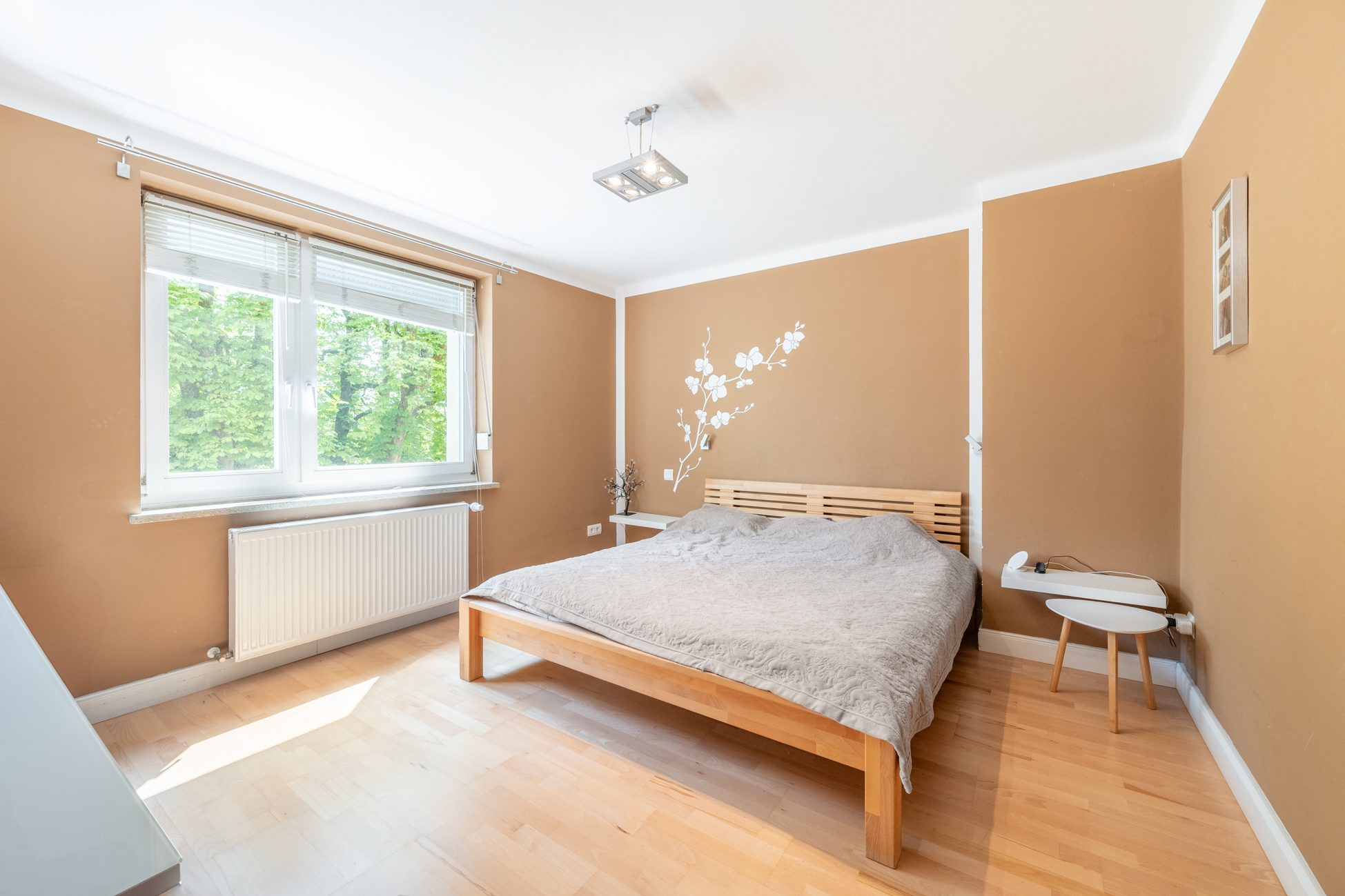 Aigner Immobilien GmbH - Immobilienangebot - 81669 München - Ramersdorf - Etagenwohnung - Gut angebundene 2,5-Zimmer-Wohnung mit Westbalkon in München-Ramersdorf