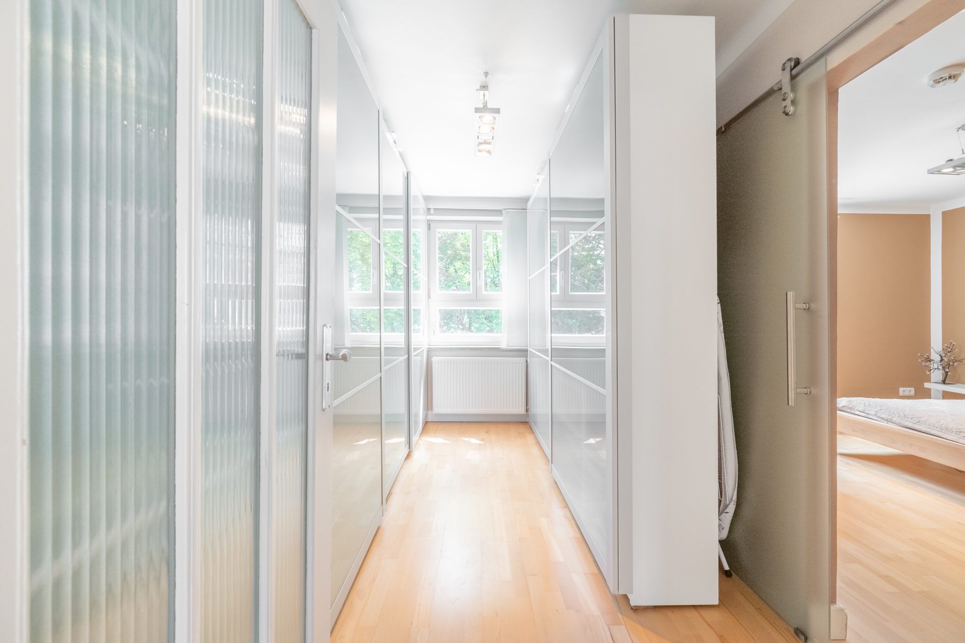 Aigner Immobilien GmbH - Immobilienangebot - 81669 München - Ramersdorf - Etagenwohnung - Gut angebundene 2,5-Zimmer-Wohnung mit Westbalkon in München-Ramersdorf