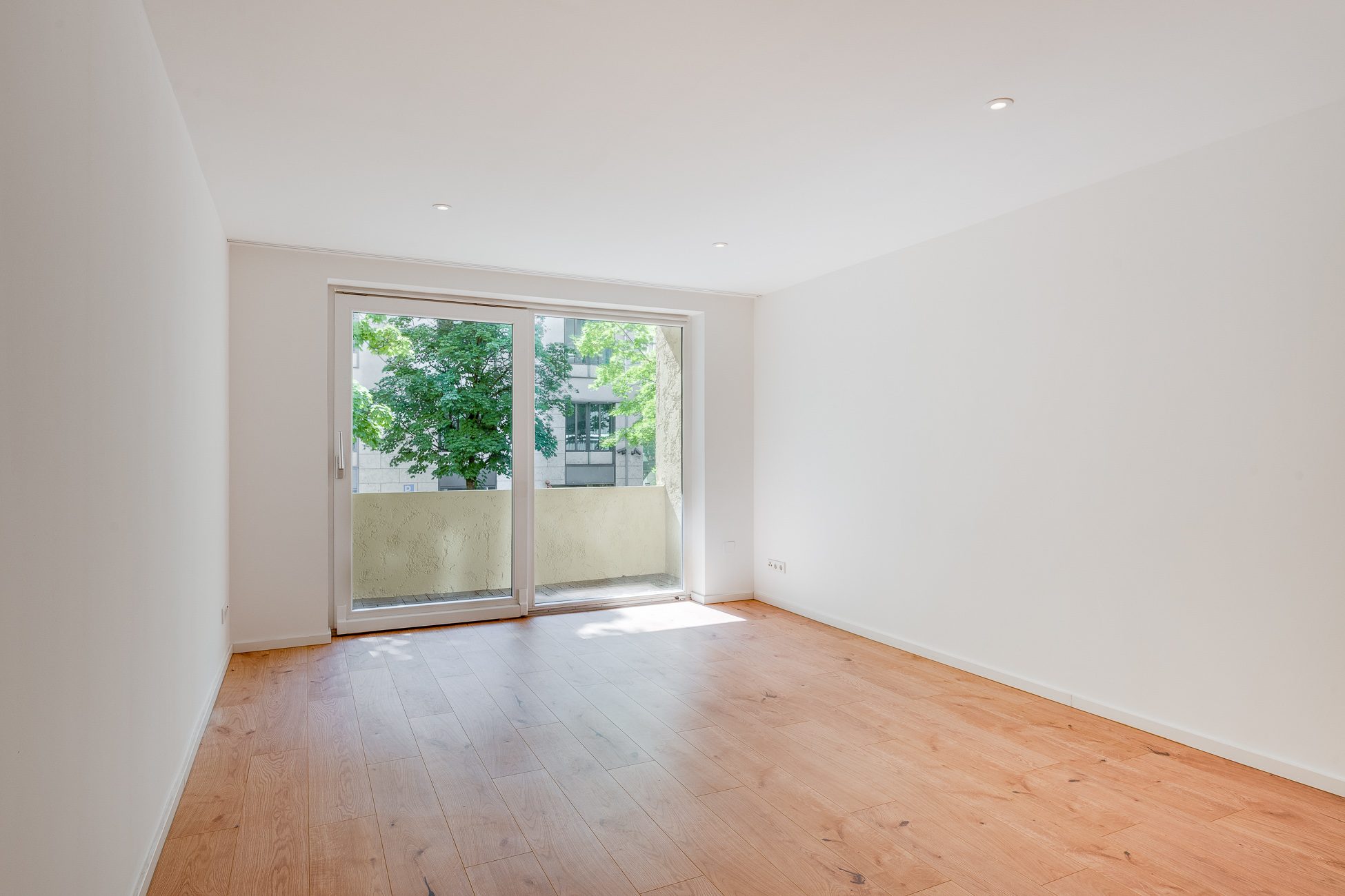 Aigner Immobilien GmbH - Immobilienangebot - 80333 München - Maxvorstadt - Etagenwohnung - Exklusive 2-Zi.-Whg. mit Balkon und Tageslichtbad direkt am Königsplatz