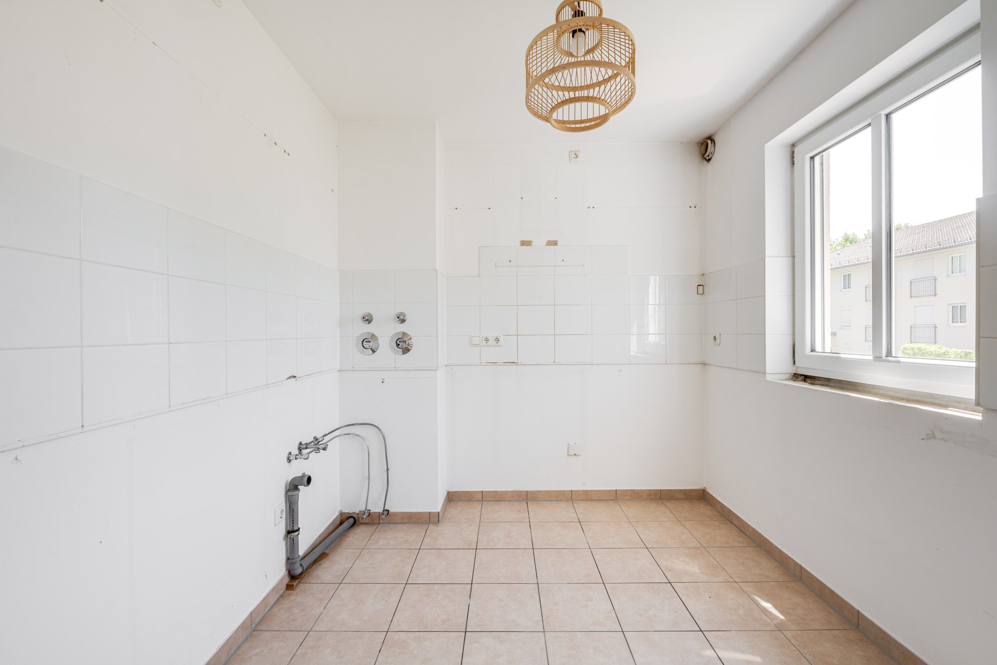 Aigner Immobilien GmbH - Immobilienangebot - 85221 Dachau - Dachau-Stadt - Etagenwohnung - Sehr gut geschnittene 4-Zimmer Wohnung mit Balkon in zentraler Lage in Dachau!