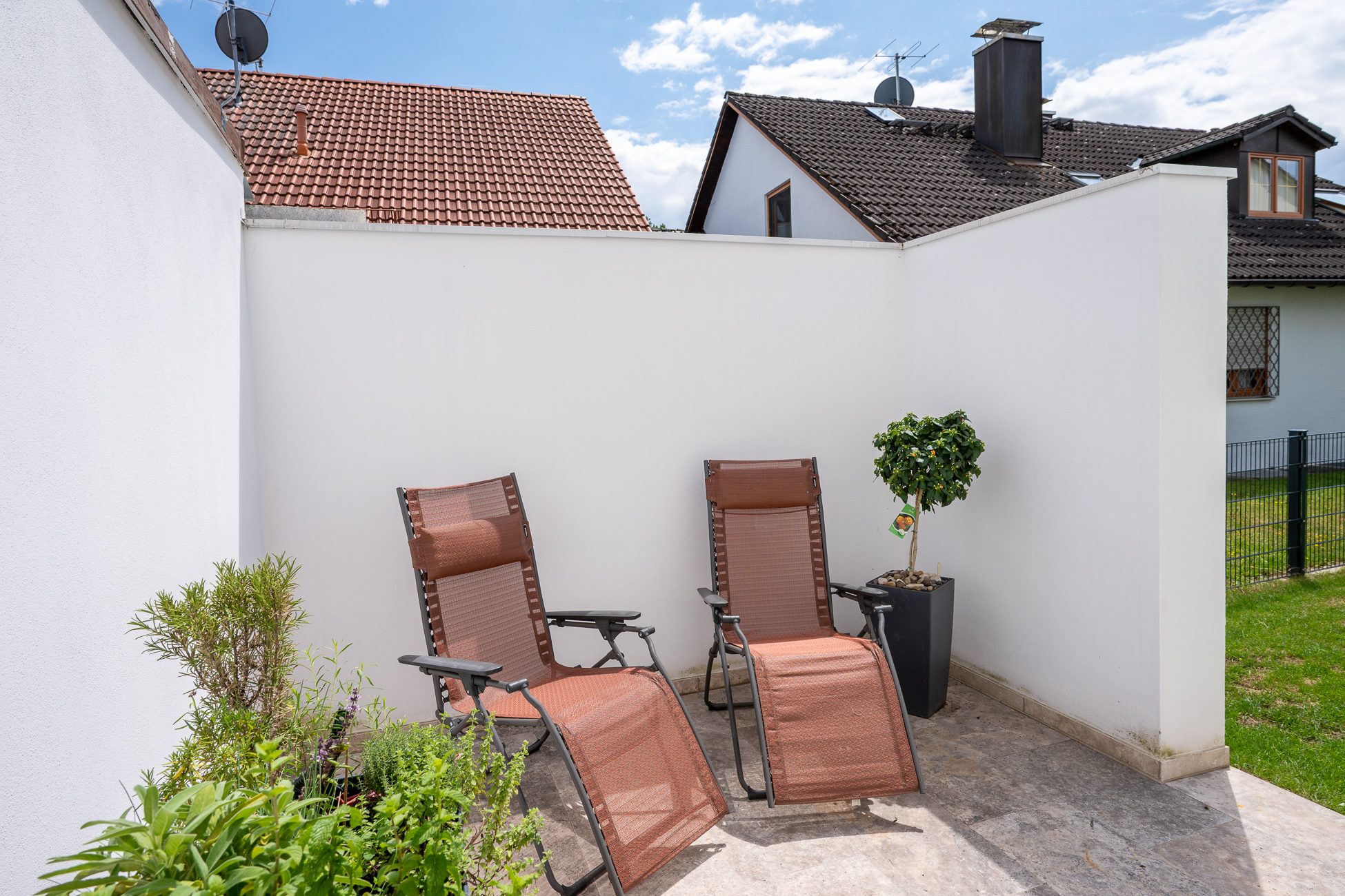 Aigner Immobilien GmbH - Immobilienangebot - 85609 Aschheim - Aschheim - Doppelhaushälfte - Attraktive Doppelhaushälfte mit Garten – modernisiert und bereit zum Einziehen!