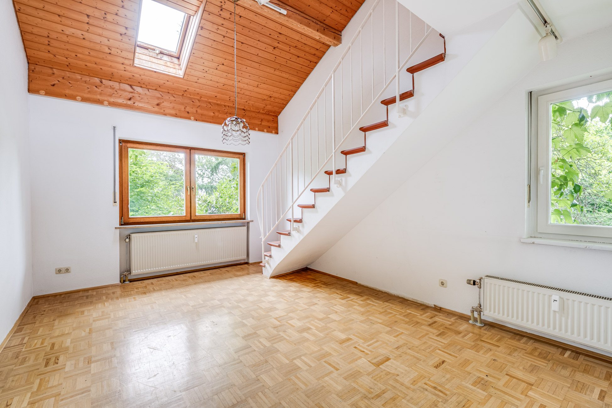 Aigner Immobilien GmbH - Immobilienangebot - 80999 München - Untermenzing - Häuser - Ihr Rückzugsort im Grünen: Freistehendes Haus auf traumhaftem 834 m² Grundstück