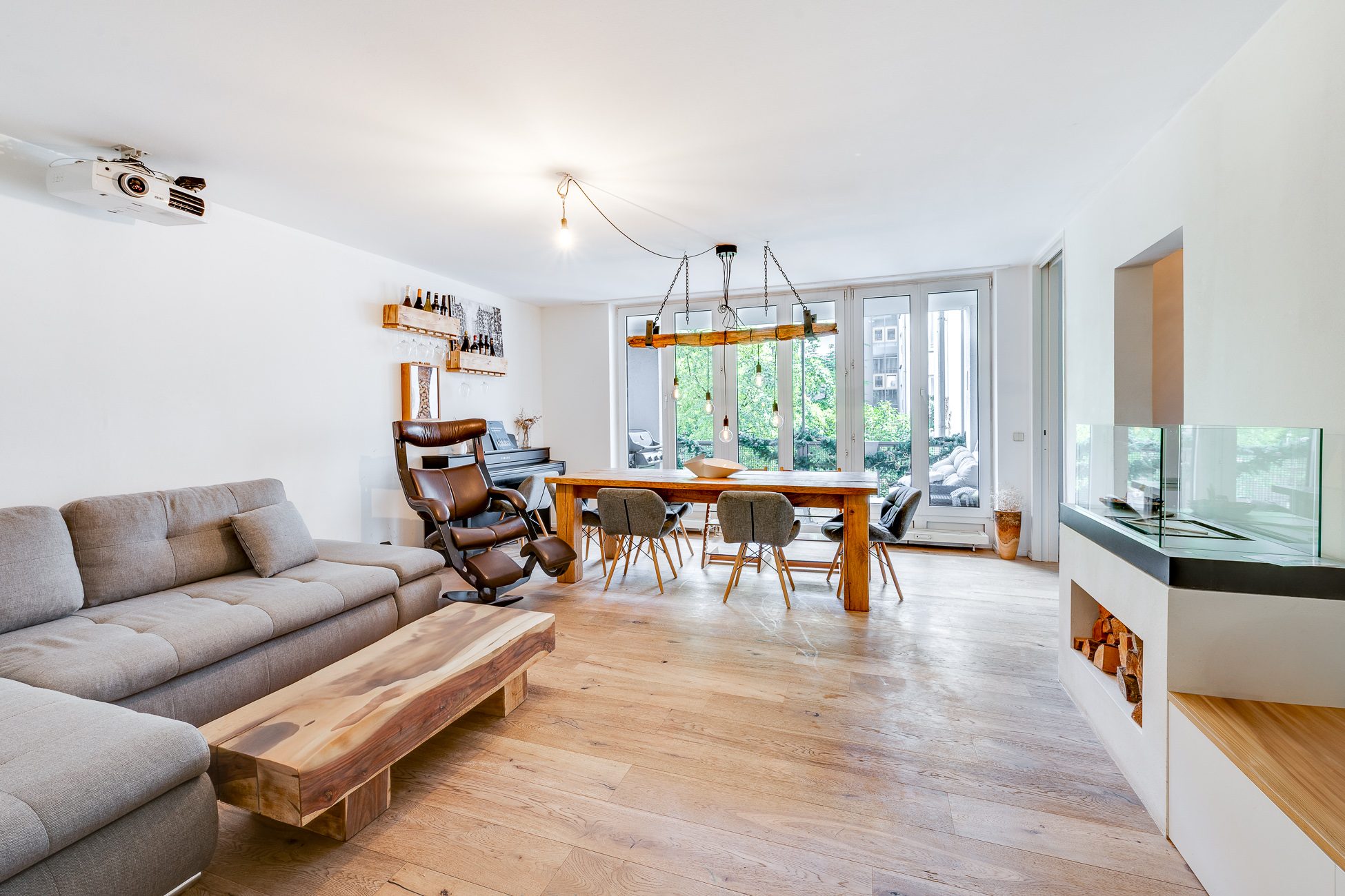 Aigner Immobilien GmbH - Immobilienangebot - 80637 München - Neuhausen - Etagenwohnung - Familienfreundliche 3,5 Zimmer Wohnung unmittelbar am Olympiapark