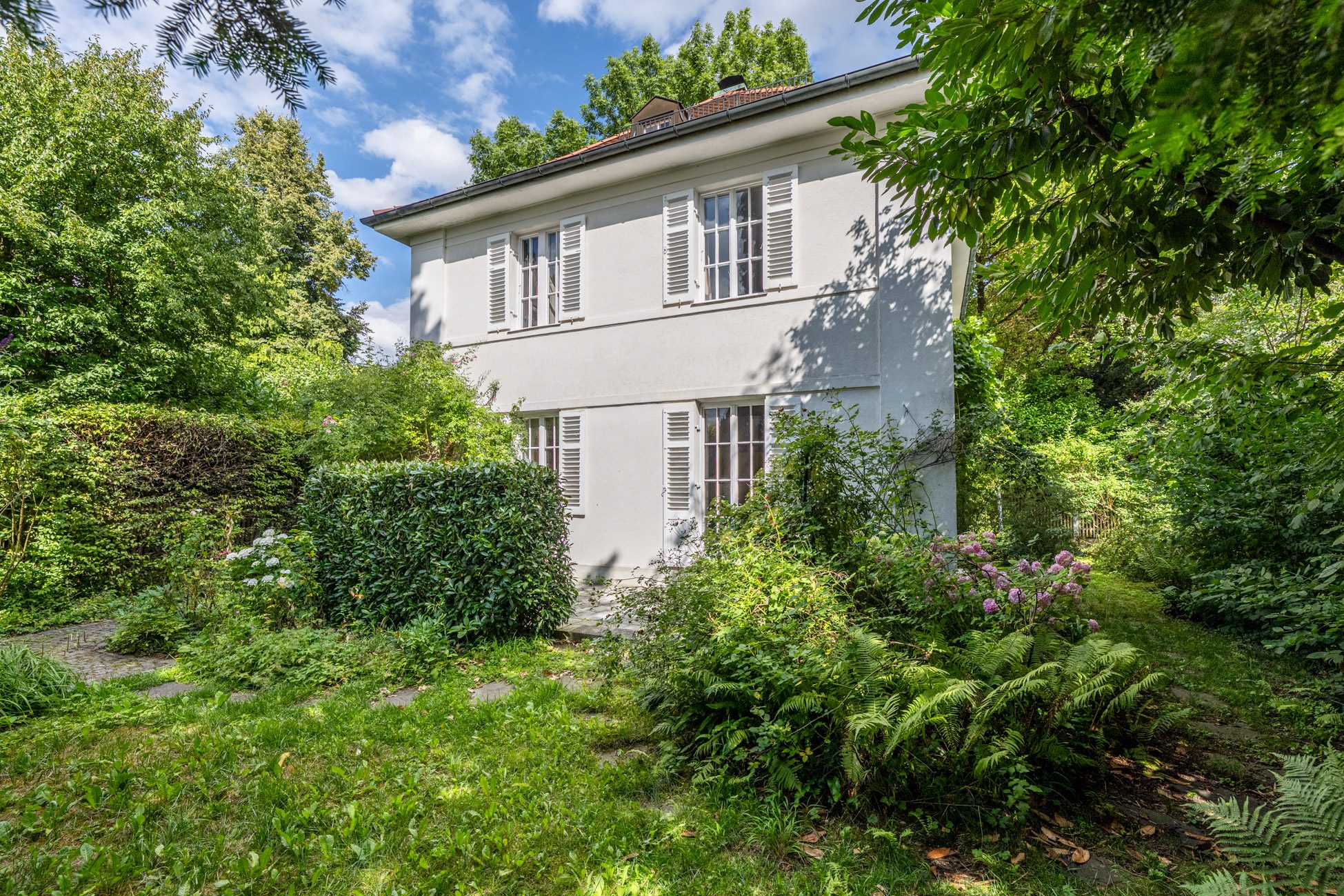 Aigner Immobilien GmbH - Immobilienangebot - 81679 München - Bogenhausen - Villa - Altbaucharme in Bestlage Bogenhausen – Familienanwesen mit Potenzial