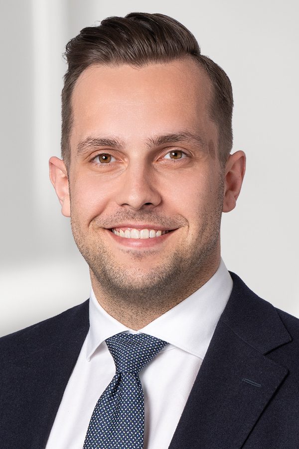 Maximilian Deischl, Büroleitung Nymphenburg bei Aigner Immobilien