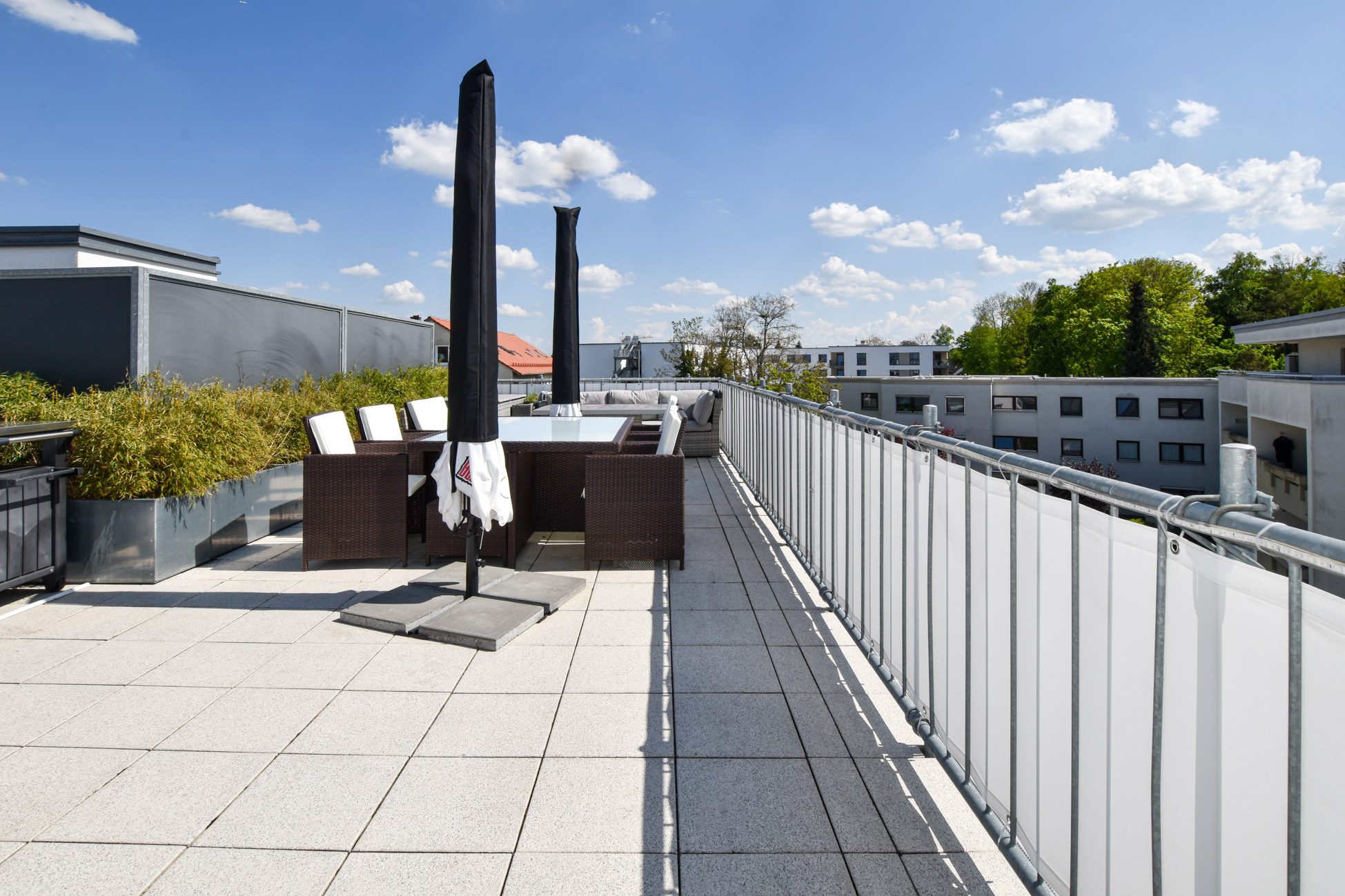 Aigner Immobilien GmbH - Immobilienangebot - 82110 Germering - Germering - Dachgeschosswohnung - Moderne 3-Zimmer-Wohnung mit traumhafter Dachterrasse
