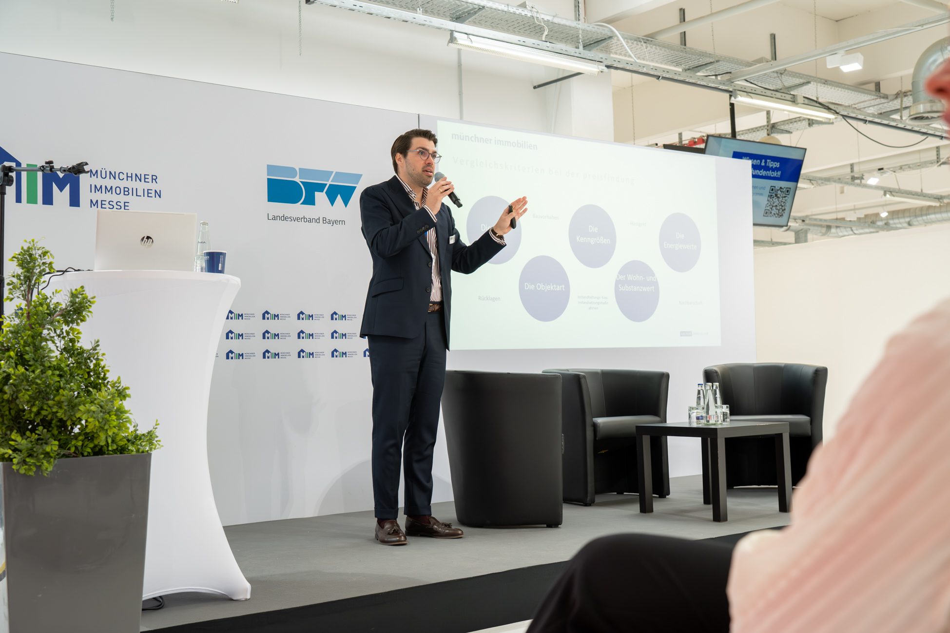 Martin Steinbeiß bei seinem Vortrag auf der Münchner Immobilienmesse