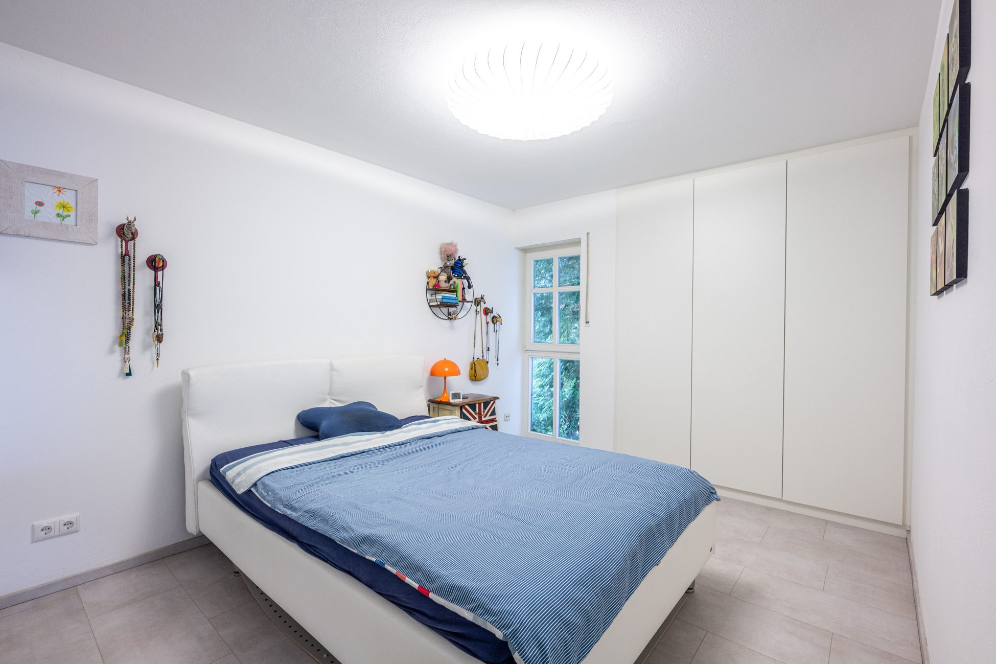 Aigner Immobilien GmbH - Immobilienangebot - 81249 München - Lochhausen - Erdgeschosswohnung - Domizil für Gartenliebhaber mit rund 140m² Wohn-/Nutzfläche und über 800m² Garten