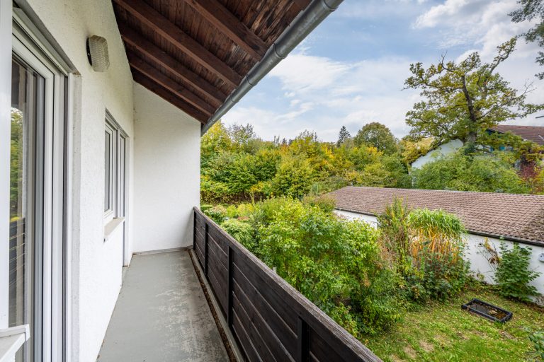 Aigner Immobilien GmbH - Immobilienangebot - 82319 Starnberg - Starnberg - Reihenmittelhaus - Wohlfühlen in Starnberg – 4-Zimmer-Reihenhaus mit Gartenidylle