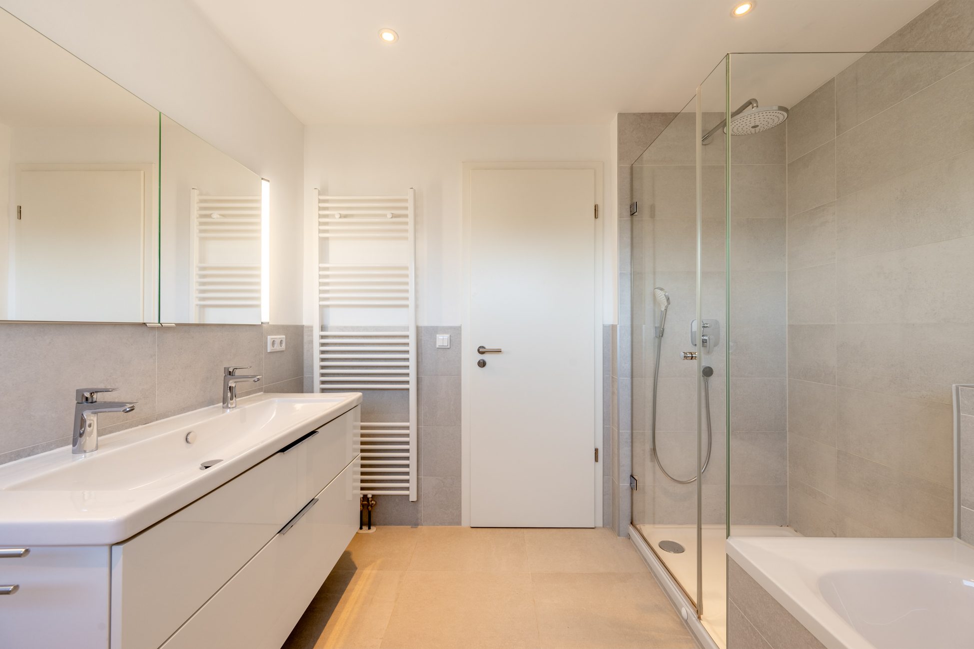 Aigner Immobilien GmbH - Immobilienangebot - 81477 München - Solln - Doppelhaushälfte - Exklusives Wohnen in Solln – Moderne Doppelhaushälfte in Toplage