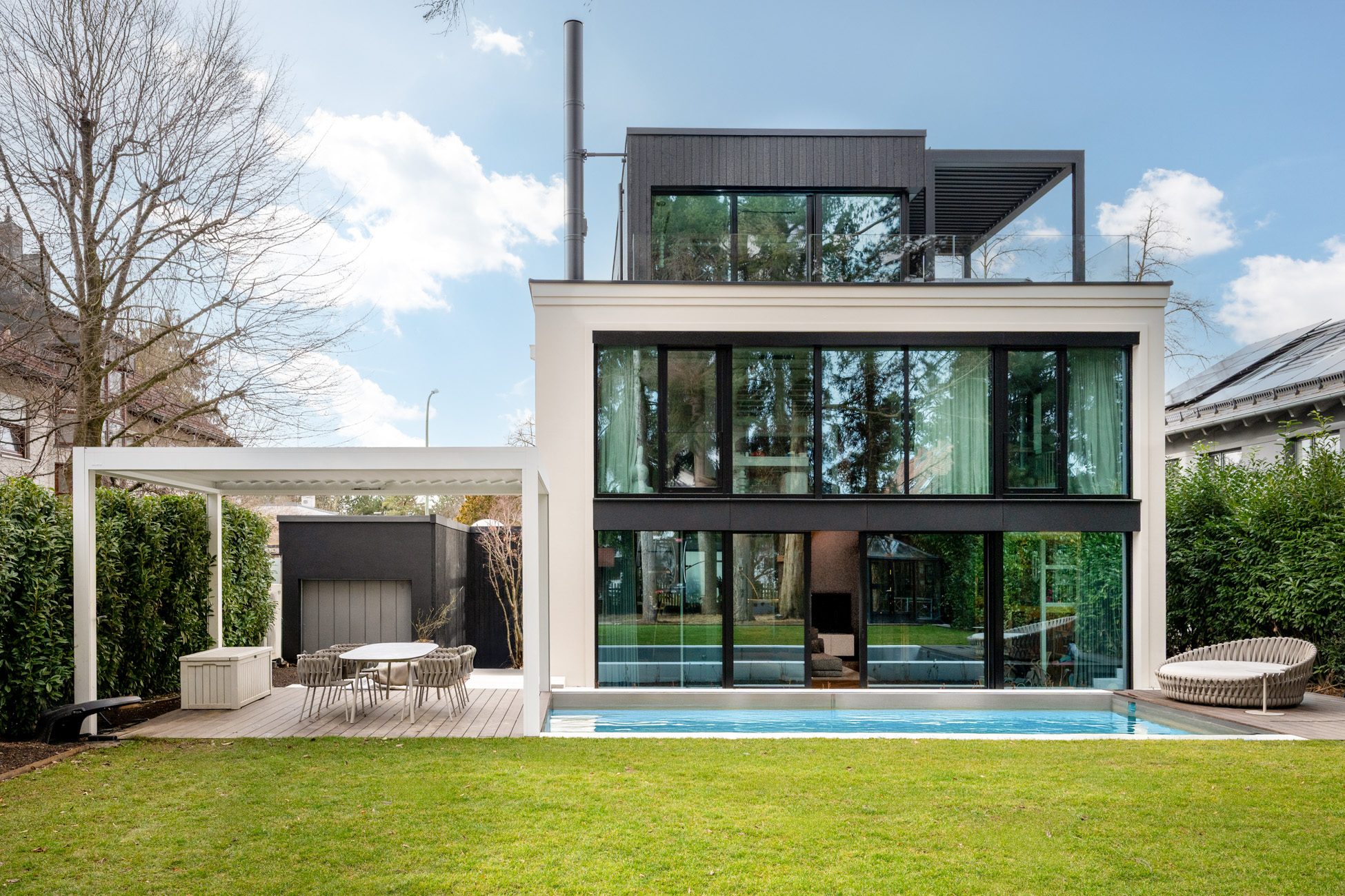 Aigner Immobilien GmbH - Immobilienangebot - 81927 München - Bogenhausen - Einfamilienhaus - Eine Villa, die Maßstäbe setzt – Architektur, Design und Perfektion in Bogenhausen