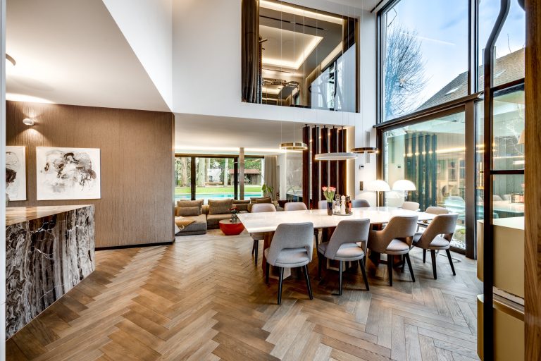 Aigner Immobilien GmbH - Immobilienangebot - 81927 München - Bogenhausen - Einfamilienhaus - Eine Villa, die Maßstäbe setzt – Architektur, Design und Perfektion in Bogenhausen