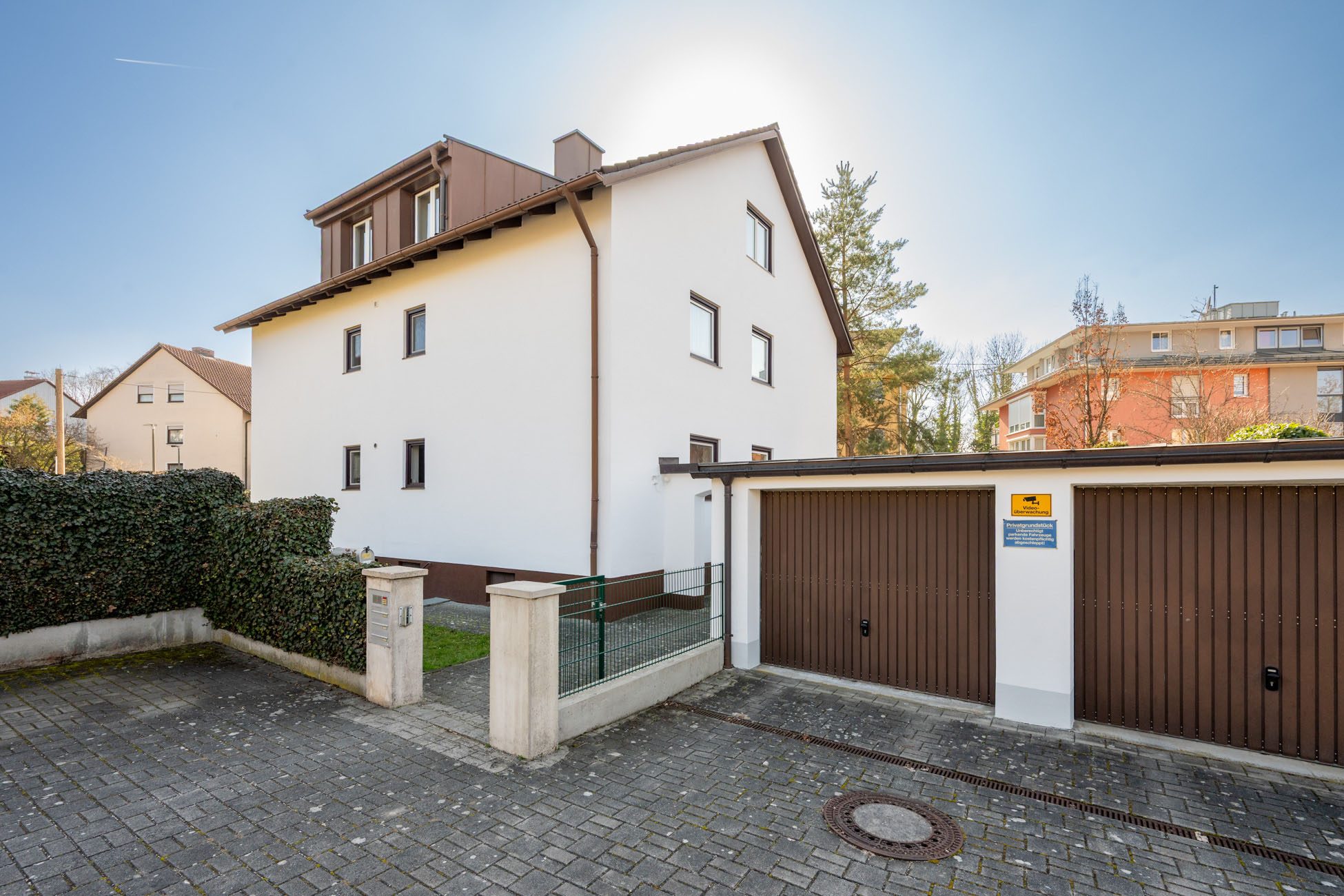 Aigner Immobilien GmbH - Immobilienangebot - 85716 Unterschleißheim - Lohhof - Mehrfamilienhaus - Sehr gepflegtes Dreifamilienhaus mit Entwicklungspotenzial