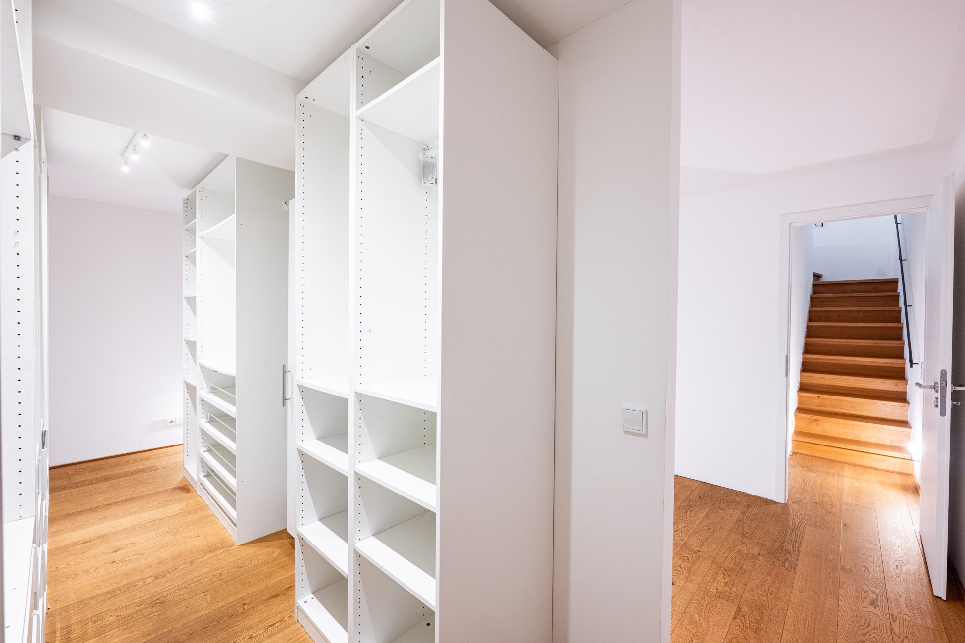 Aigner Immobilien GmbH - Immobilienangebot - 80469 München - Glockenbachviertel - Maisonettewohnung - Altbau, neu gedacht – Gartenloft mit Souterrain auf ca. 190 m² Wohn-/Nutzfläche im Glockenbachviertel