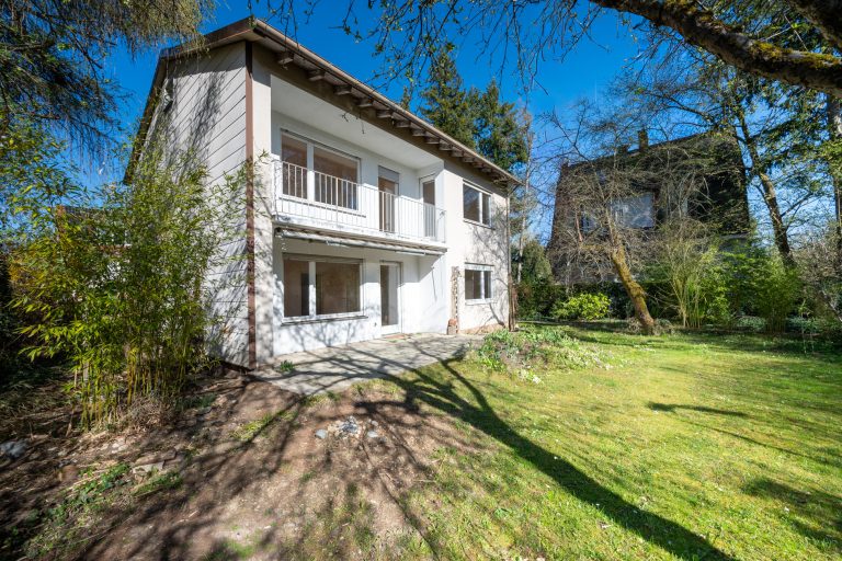 Aigner Immobilien GmbH - Immobilienangebot - 81243 München - Pasing - Baugrund für Ein- / Zweifamilienhäuser - attraktive Ecklage: Grundstück mit Süd-West-Ausrichtung in Pasing