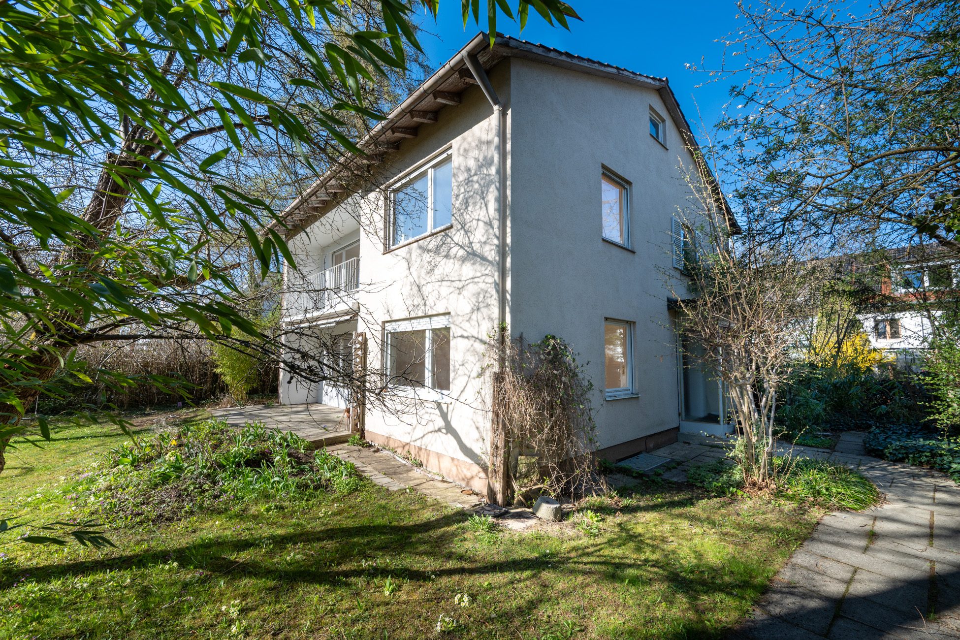 003LangAltbestand Aigner Immobilien GmbH - Immobilienangebot - 81243 München - Pasing - Baugrund für Ein- / Zweifamilienhäuser - attraktive Ecklage: Grundstück mit Süd-West-Ausrichtung in Pasing
