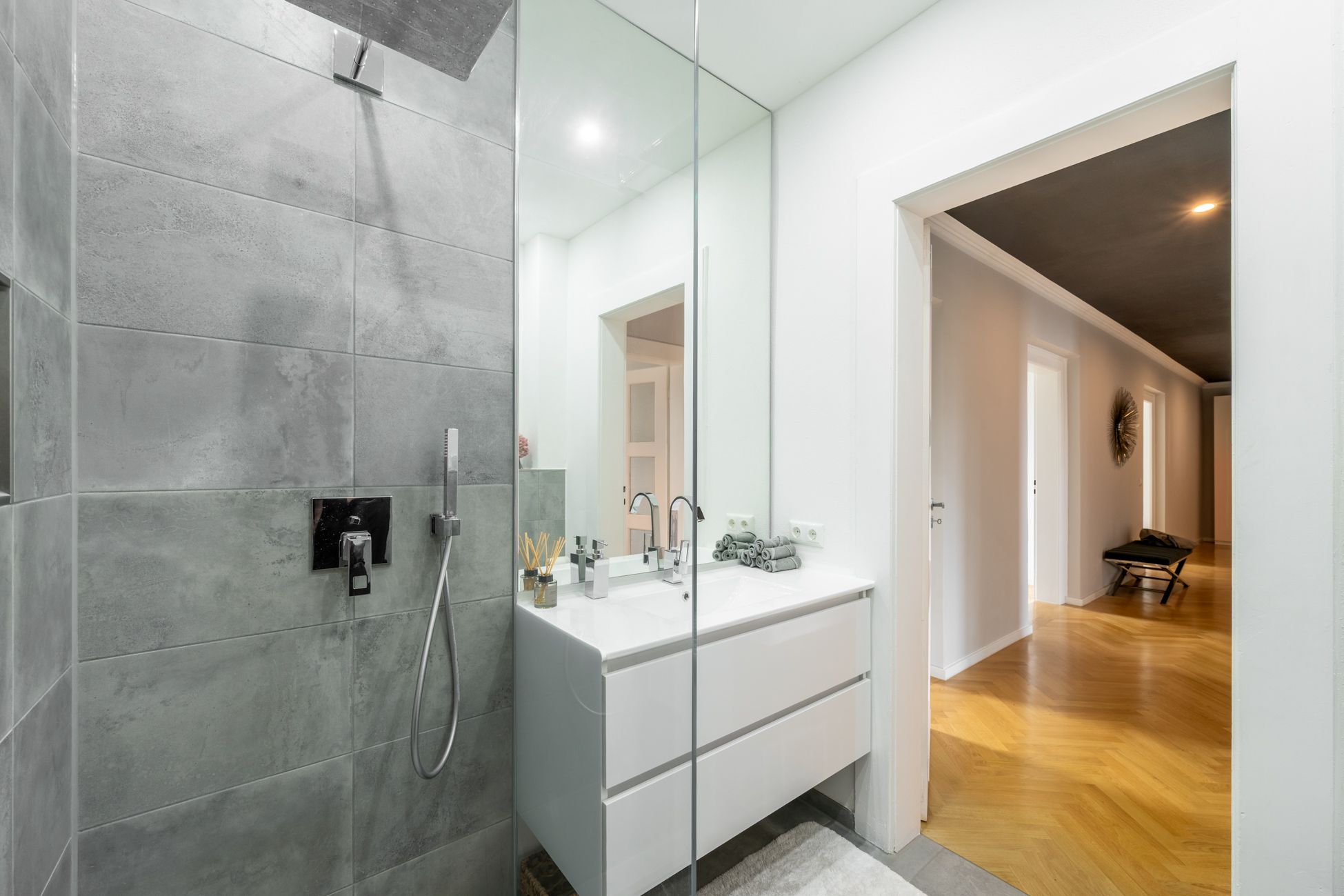 Aigner Immobilien GmbH - Immobilienangebot - 81543 München - Giesing - Etagenwohnung - Großzügige 3-Zimmer-Wohnung mit stilvollem Altbaucharme