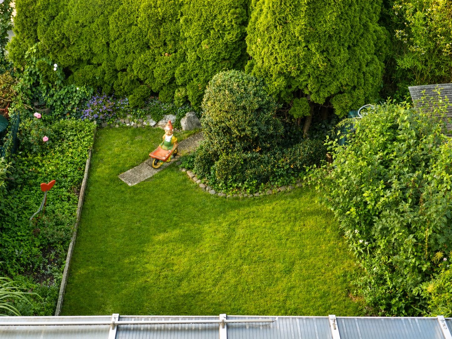 Aigner Immobilien GmbH - Immobilienangebot - 81245 München - Obermenzing - Reihenhaus - Ihr neues Zuhause in Pasing: RMH mit 5 Zimmern, sonnigem Westgarten und Parkplatz