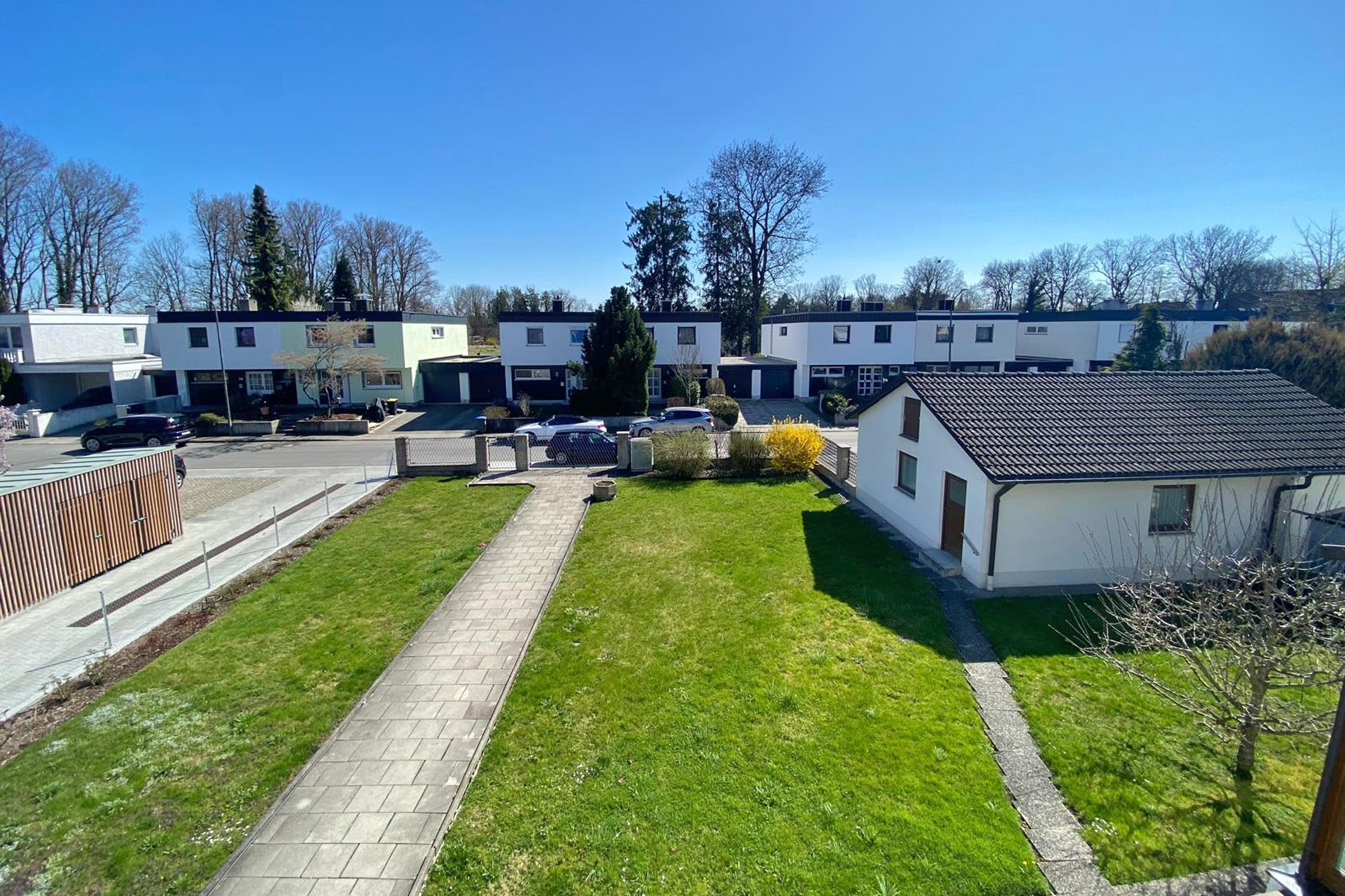 Aigner Immobilien GmbH - Immobilienangebot - 85757 Karlsfeld - Karlsfeld - Baugrund für Ein- / Zweifamilienhäuser - Gut geschnittes und sehr ruhig gelegenes Grundstück in Karlsfeld!