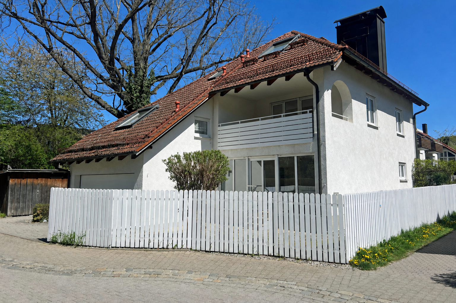 Aigner Immobilien GmbH - Immobilienangebot - 82211 Herrsching - Herrsching am Ammersee - Einfamilienhaus mit Einliegerwohnung - Herrsching - Ideales Einfamilienhaus mit Einliegerwohnung, nur 4 Gehminuten zum See
