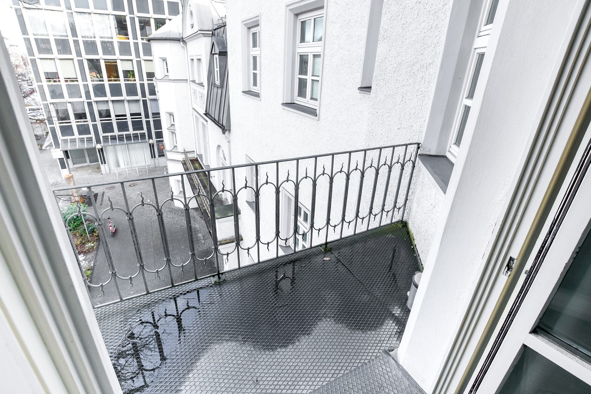 007LangBalkon Aigner Immobilien GmbH - Immobilienangebot - 80335 München - Maxvorstadt - Büro - Maxvorstadt - Provisionsfrei - Repräsentative Gewerbefläche mit Altbaucharme