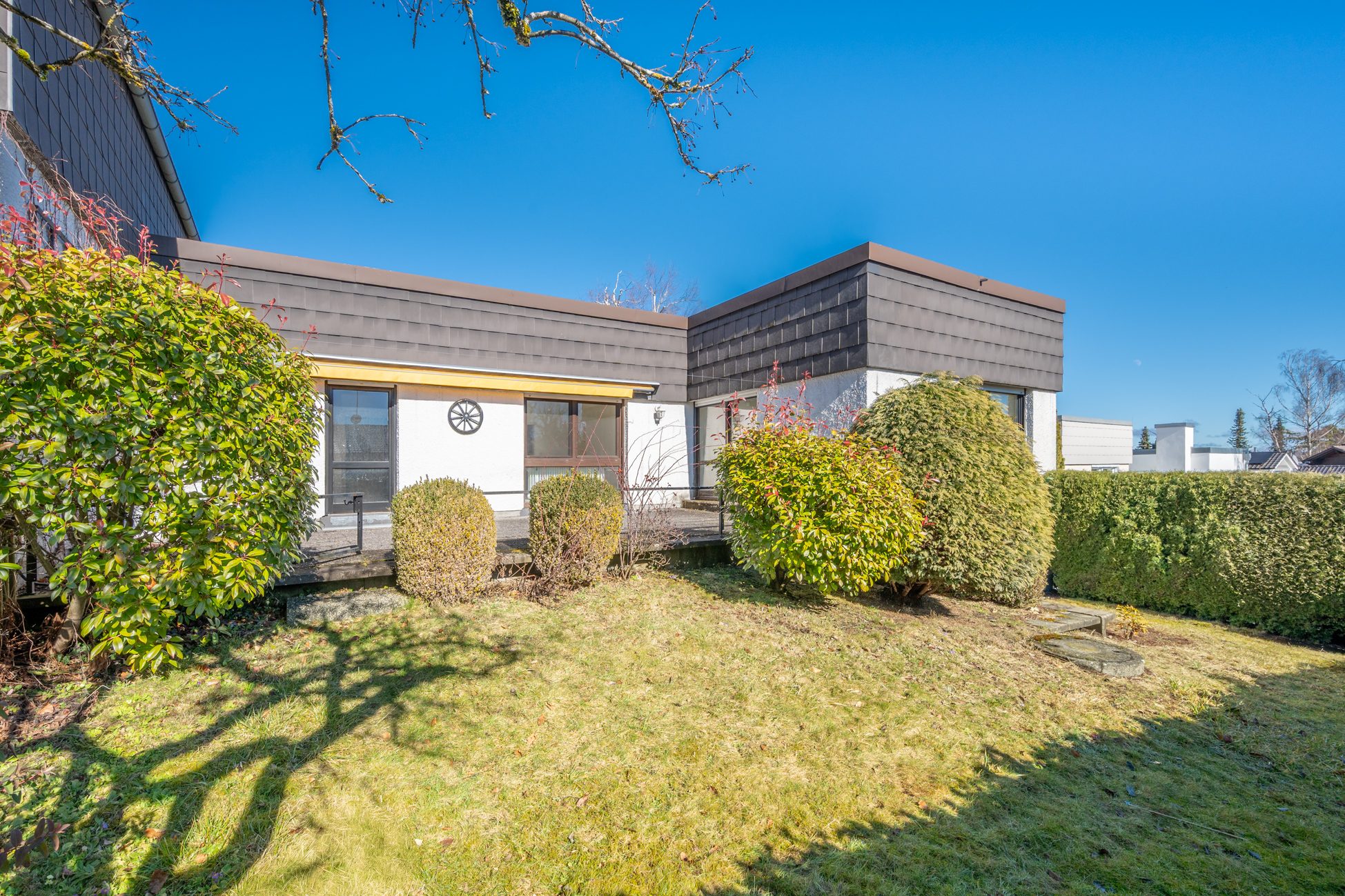 Aigner Immobilien GmbH - Immobilienangebot - 82335 Berg, Aufkirchen - Berg am Starnberger See - Doppelhaushälfte - Charmante Doppelhaushälfte mit optimaler Süd-Ausrichtung in ruher Lage von Berg, Aufkirchen!