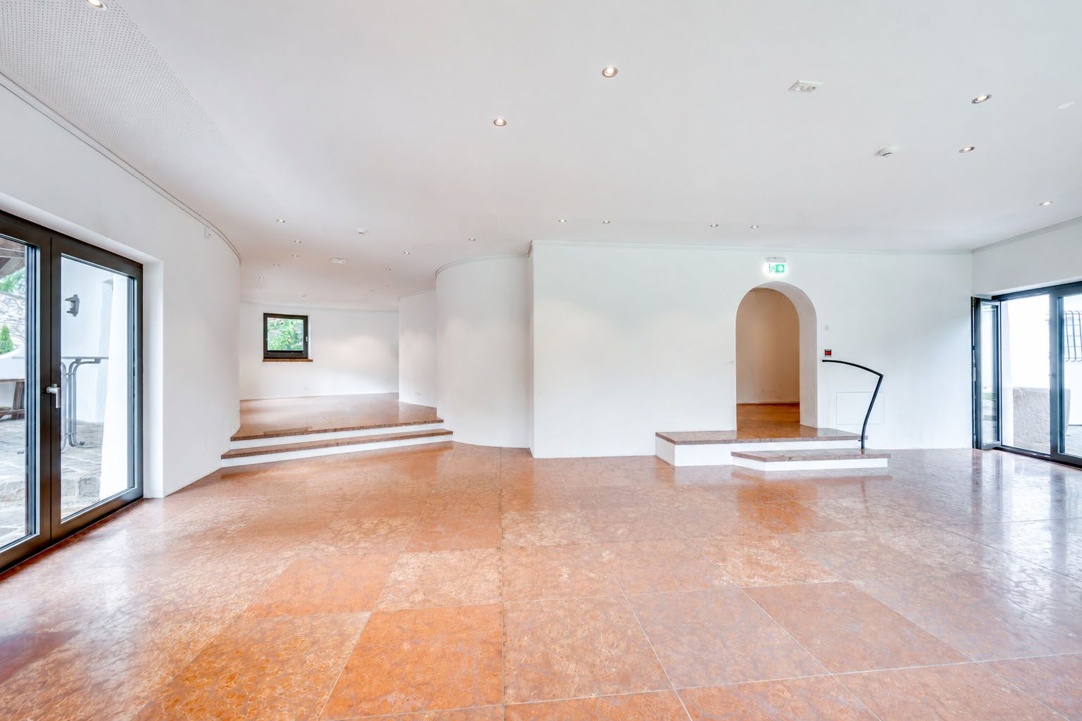 Aigner Immobilien GmbH - Immobilienangebot - 82031 Grünwald - Grünwald - Einfamilienhaus - Villa in exklusiver Lage von Grünwald mit individuellem Gestaltungsspielraum