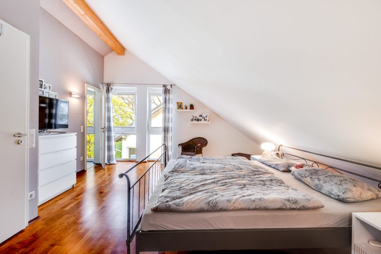 Aigner Immobilien GmbH - Immobilienangebot - 85540 Haar - Haar - Doppelhaushälfte - Großzügige Doppelhaushälfte mit Raum für Familie, Alltag und Zukunft