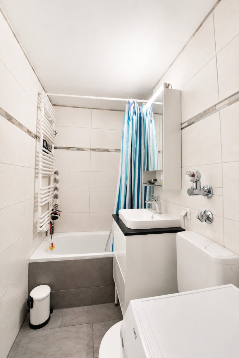 Aigner Immobilien GmbH - Immobilienangebot - 80993 München - Moosach - Erdgeschosswohnung - Attraktive 2,5-Zimmer-Wohnung mit durchdachtem Grundriss und modernisiertem Bad