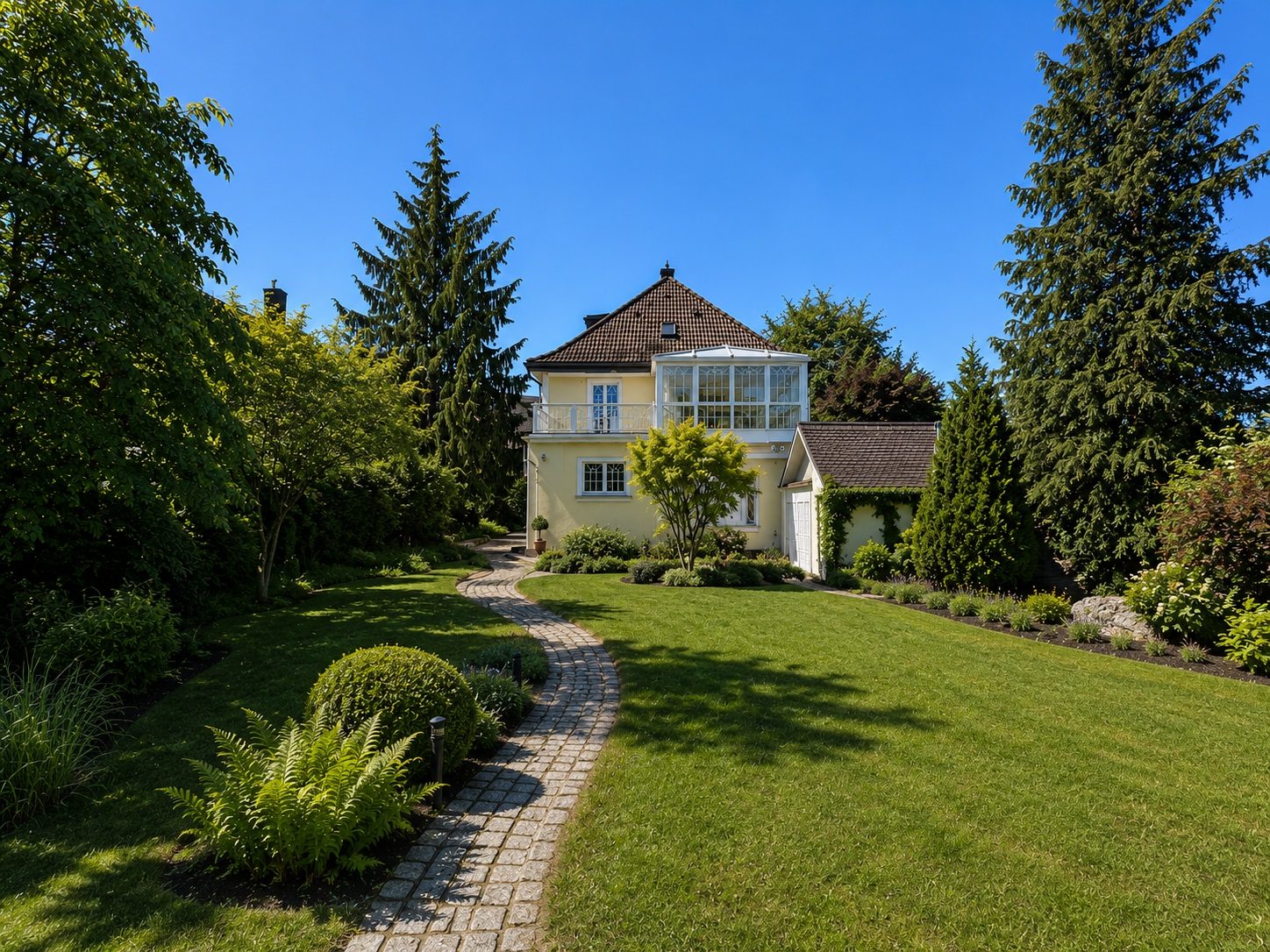 Aigner Immobilien GmbH - Immobilienangebot - 80689 München - Hadern - Einfamilienhaus - Kaffeemühlenhaus mit traumhaftem Garten und außergewöhnlichem Entwicklungspotenzial