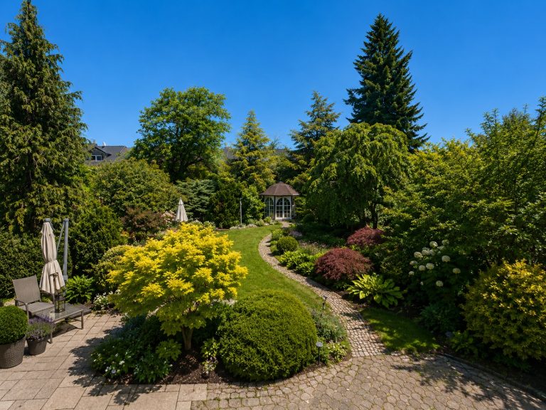 Aigner Immobilien GmbH - Immobilienangebot - 80689 München - Hadern - Einfamilienhaus - Kaffeemühlenhaus mit traumhaftem Garten und außergewöhnlichem Entwicklungspotenzial