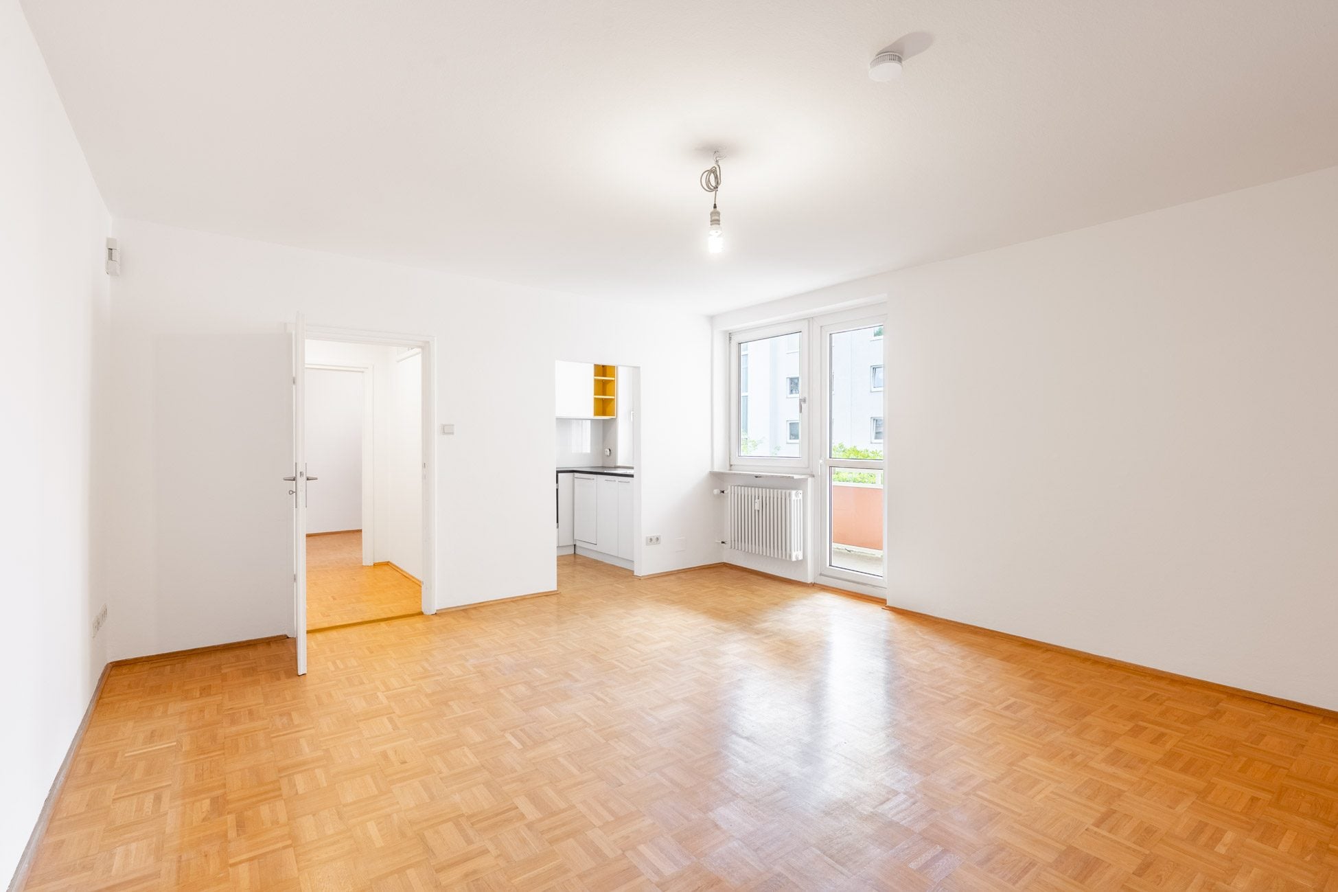 Aigner Immobilien GmbH - Immobilienangebot - 80797 München - Schwabing-West - Etagenwohnung - Attraktive 3-Zimmer-Wohnung mit Südbalkon in beliebter Lage Schwabing-West
