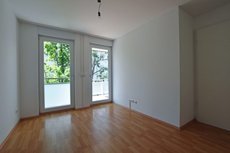 Aigner Immobilien GmbH - Immobilienangebot - 81373 München - Westpark - Etagenwohnung - Charmante 2-Zimmer-Wohnung in Sendling-Westpark mit sonnigem Westbalkon