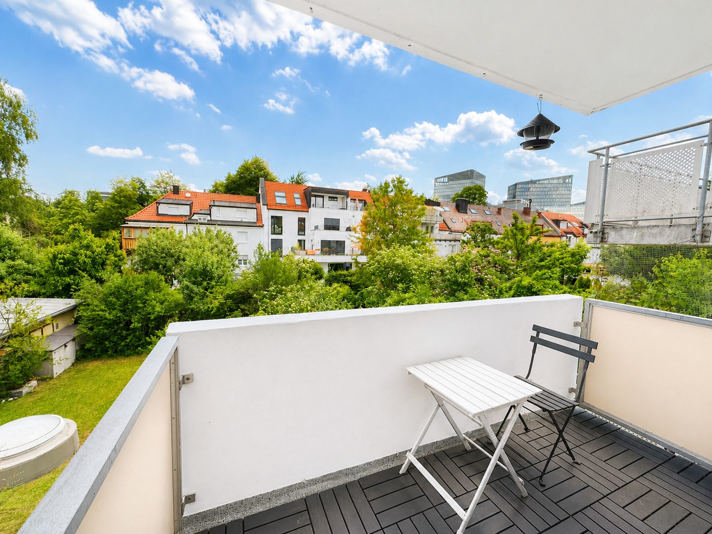 Aigner Immobilien GmbH - Immobilienangebot - 81927 München - Bogenhausen - Etagenwohnung - Helle 1-Zimmer-Wohnung mit Balkon in begehrter Bogenhausener Lage