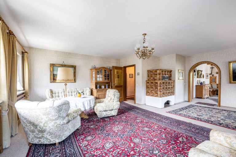 Aigner Immobilien GmbH - Immobilienangebot - 82467 Garmisch-Partenkirchen - Garmisch-Partenkirchen, Stadt - Etagenwohnung - Alpenländischer Wohncharme 4 Zimmer Wohnung mit Bergblick