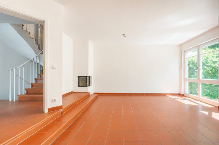 Aigner Immobilien GmbH - Immobilienangebot - 81247 München - Obermenzing - Doppelhaushälfte - Viel Platz für die Familie: Doppelhaushälfte in begehrter Lage München-Obermenzing