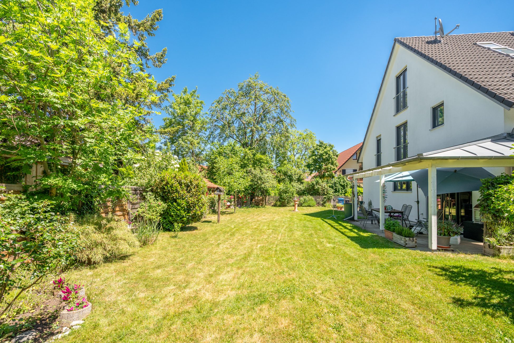 Aigner Immobilien GmbH - Immobilienangebot - 82256 Fürstenfeldbruck - Fürstenfeldbruck-Stadt - Doppelhaushälfte - Sehr gepflegte Doppelhaushälfte mit großem Garten in guter Lage in Fürstenfeldbruck!