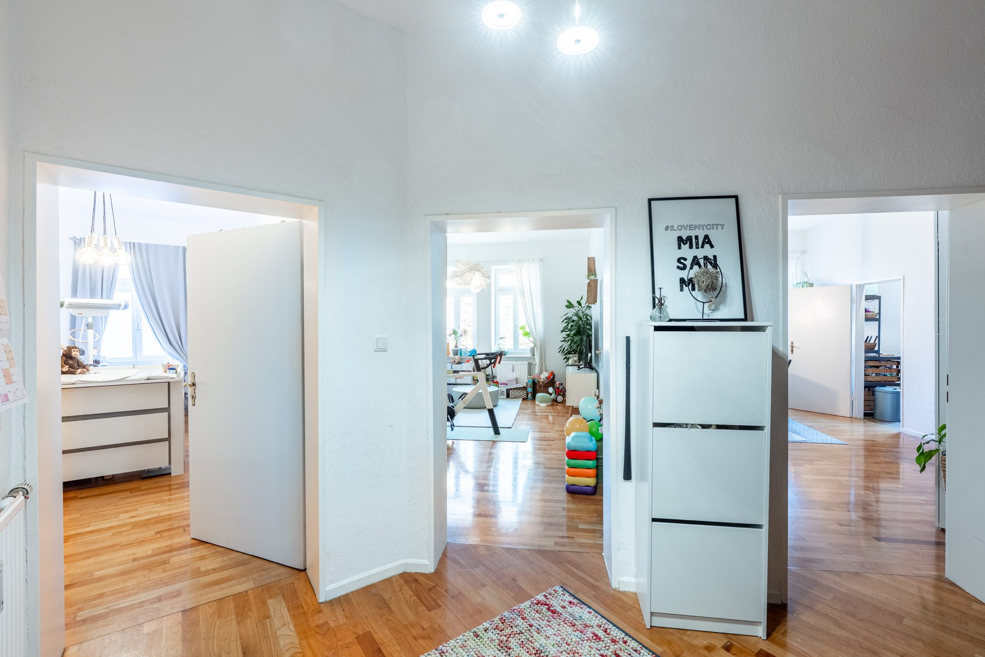 Aigner Immobilien GmbH - Immobilienangebot - 80636 München - Neuhausen - Etagenwohnung - Zeitnah bezugsfreie, charmante 3-Zimmer-Altbauwohnung in Neuhausen