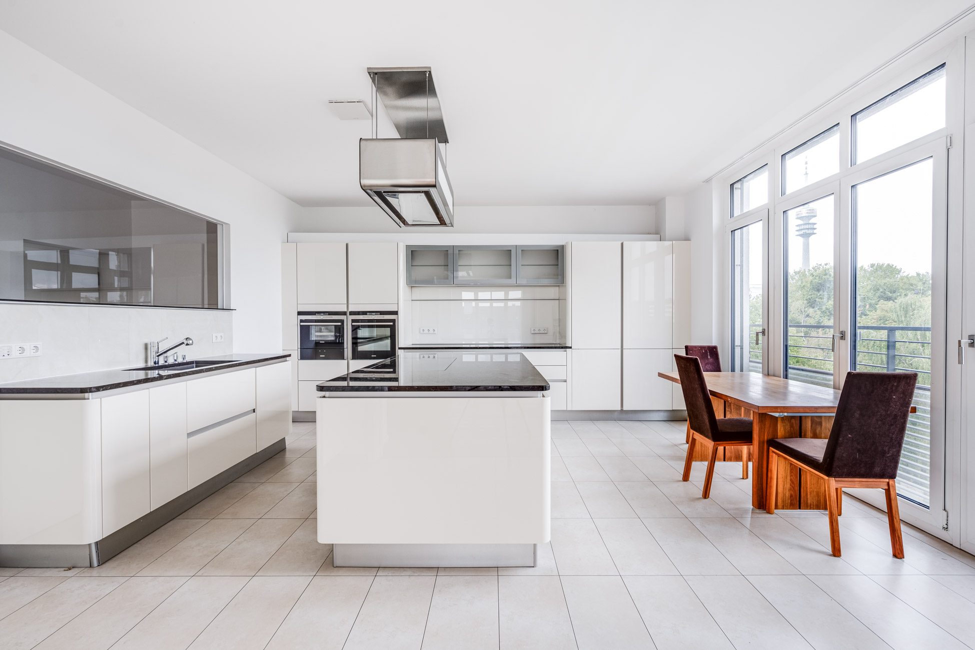 Aigner Immobilien GmbH - Immobilienangebot - 80797 München - Schwabing-West - Etagenwohnung - Exklusives Wohnen auf einer ganzen Etage: 342 m² mit tollem Schnitt in Schwabing