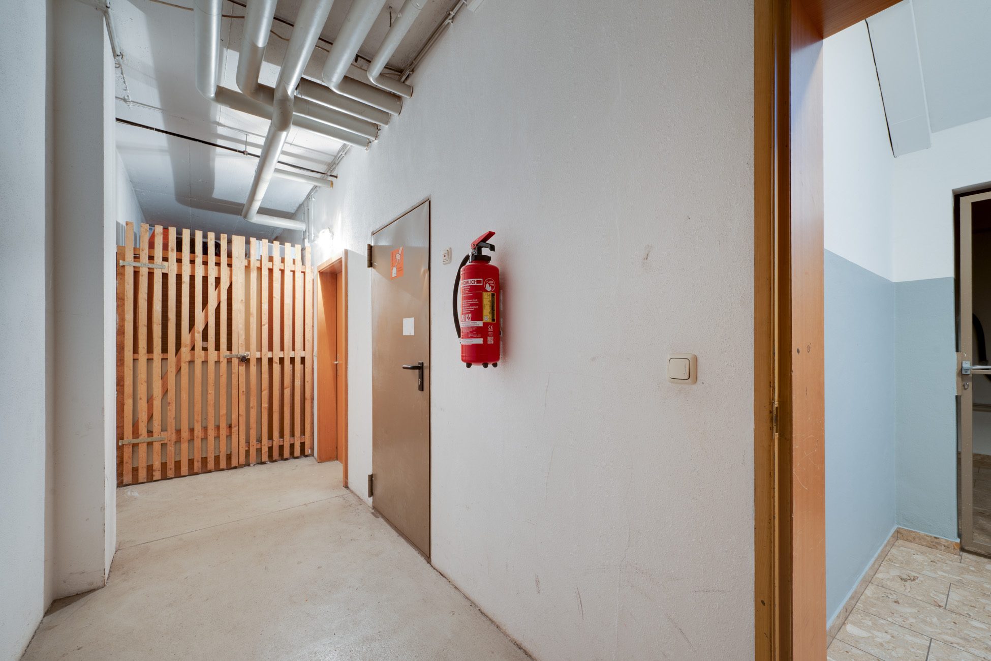009LangKeller Aigner Immobilien GmbH - Immobilienangebot - 85643 Steinhöring - Steinhöring - Wohn-/Geschäftshaus (Invest.) - Großes Anwesen als Investment-Objekt in guter Vermietungslage in Steinhöring!