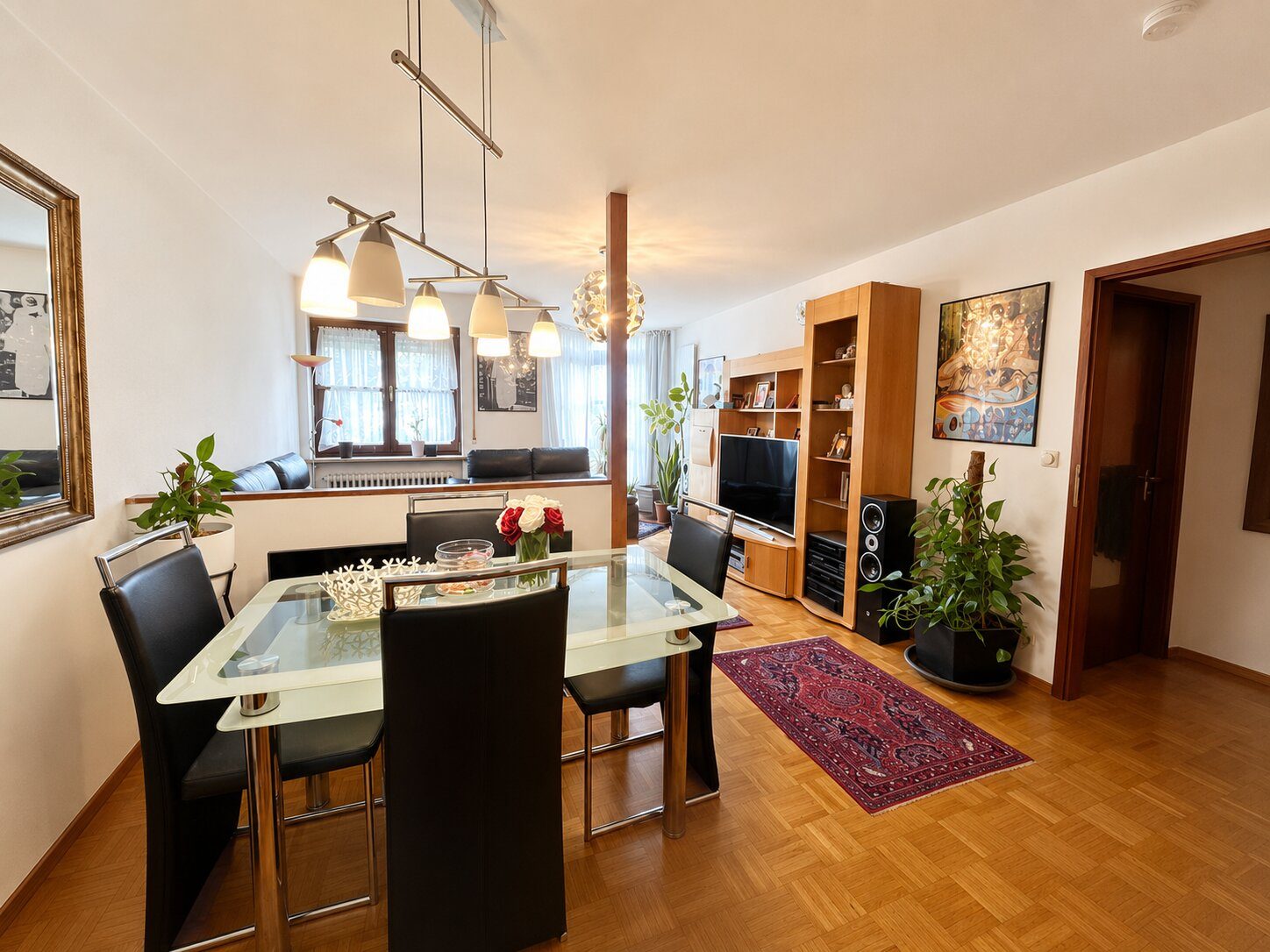 001LangWohnbereich Aigner Immobilien GmbH - Immobilienangebot - 80809 München - Milbertshofen - Etagenwohnung - Vermietete 3-Zimmer-Wohnung mit Balkon in Milbertshofen