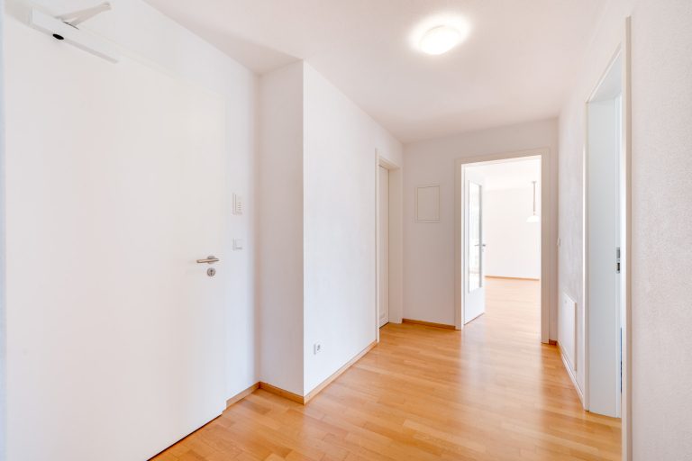 Aigner Immobilien GmbH - Immobilienangebot - 81479 München - Solln - Etagenwohnung - Bezugsfreie und moderne 3-Zimmer-Wohnung mit Westbalkon im begehrten Stadteil Solln