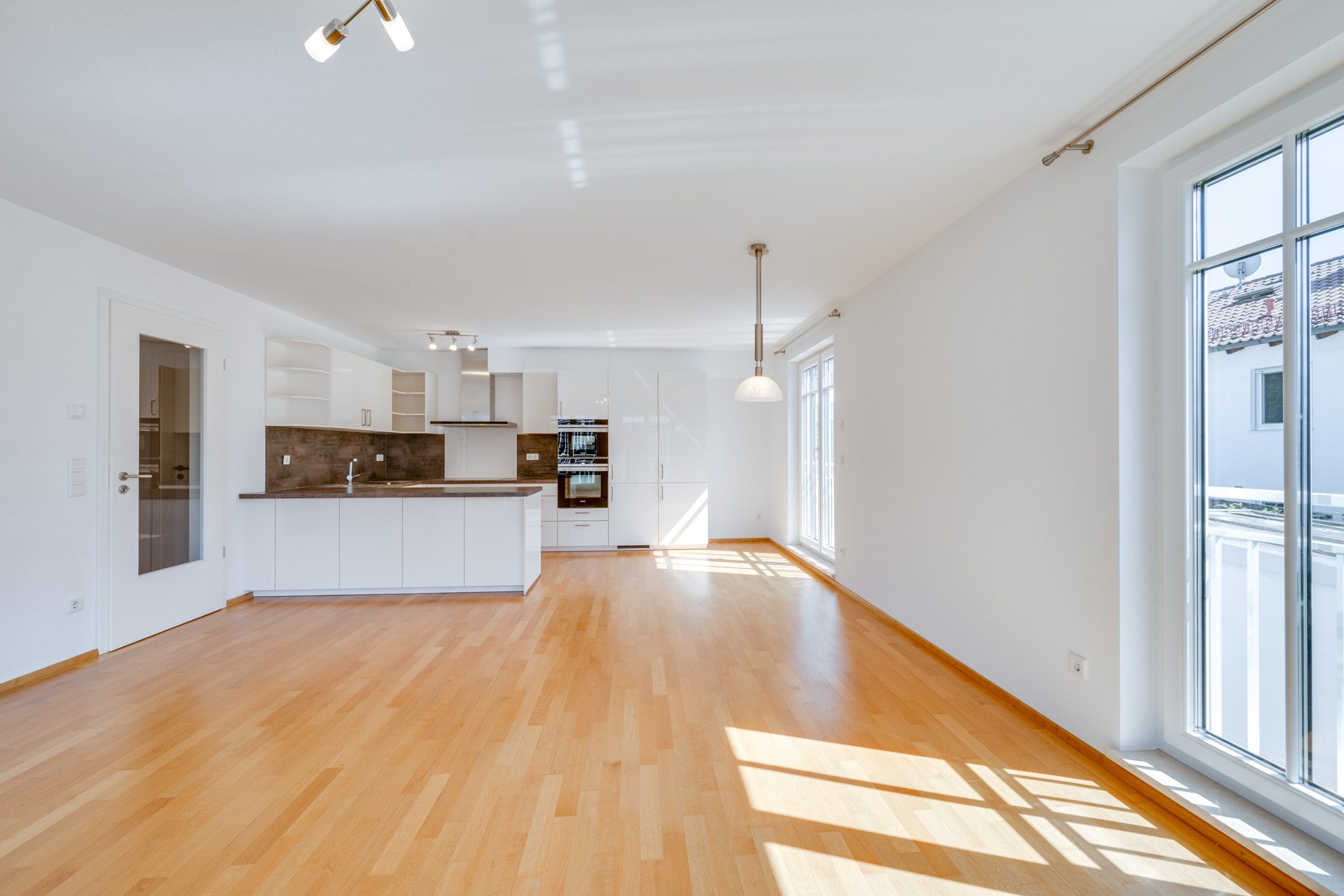 Aigner Immobilien GmbH - Immobilienangebot - 81479 München - Solln - Etagenwohnung - Bezugsfreie und moderne 3-Zimmer-Wohnung mit Westbalkon im begehrten Stadteil Solln