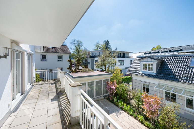 Aigner Immobilien GmbH - Immobilienangebot - 81479 München - Solln - Etagenwohnung - Bezugsfreie und moderne 3-Zimmer-Wohnung mit Westbalkon im begehrten Stadteil Solln