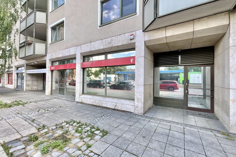 Aigner Immobilien GmbH - Immobilienangebot - 81673 München - Berg am Laim - Restaurant - Berg am Laim: Leerstehende Gewerbefläche mit vielfältigen Nutzungsmöglichkeiten